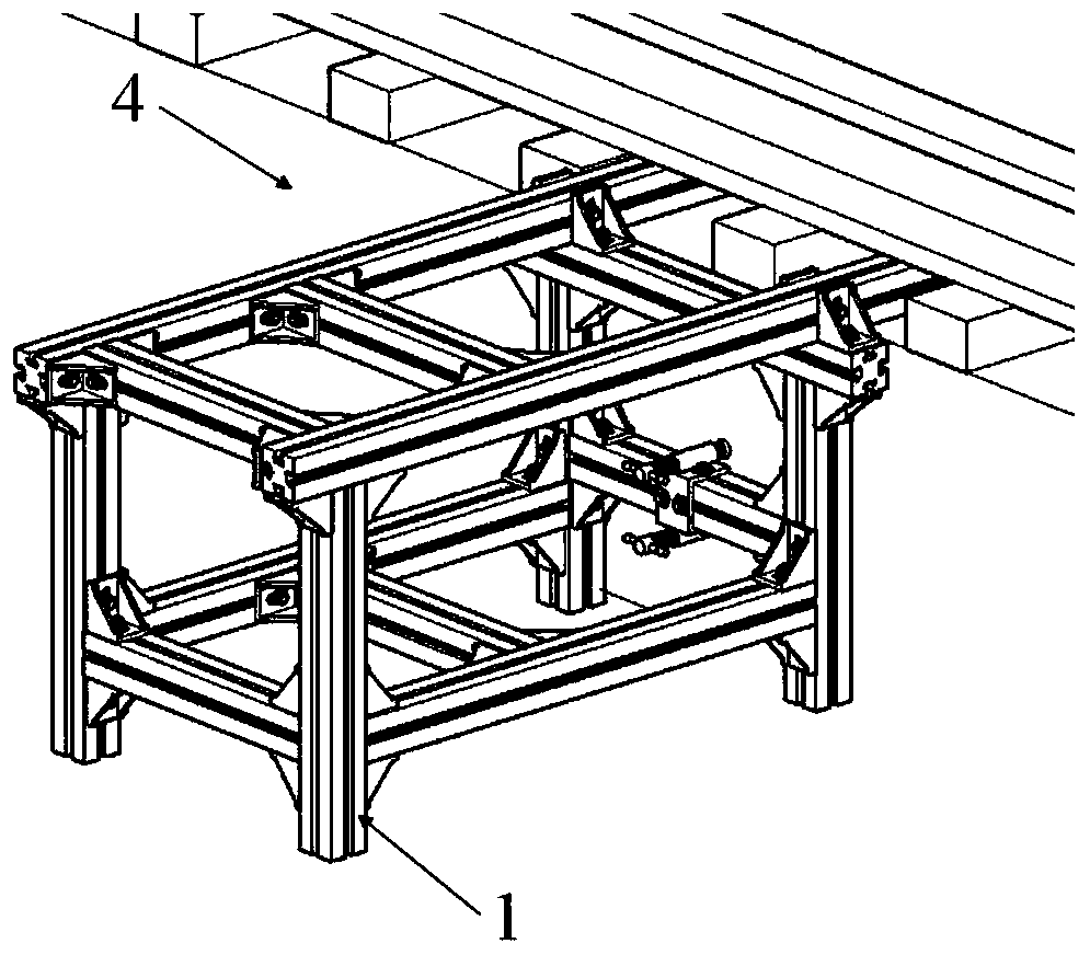 A pool wall and pool bottom simulation device in a towed pool