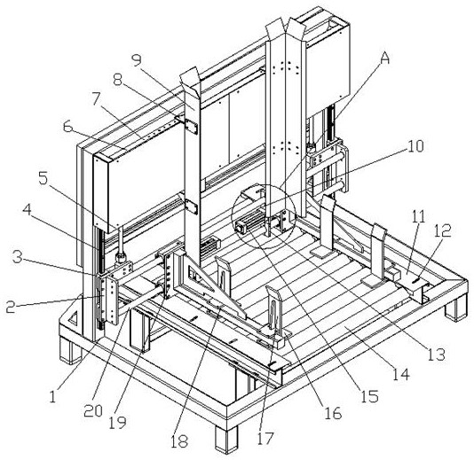 Tray palletizing robot with adjustable applicable width