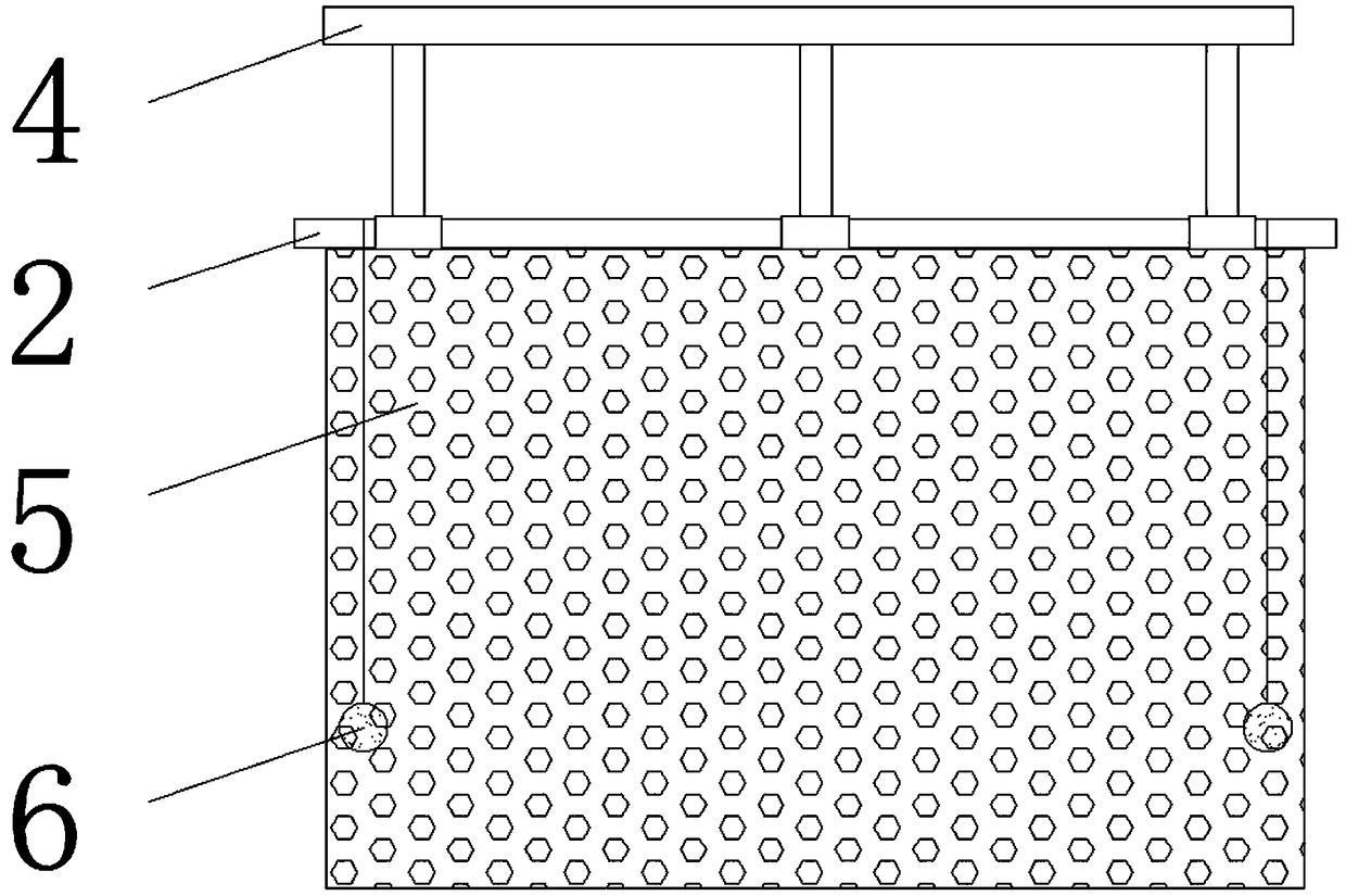 Deep water cage device for preventing external biting fishes from attaching