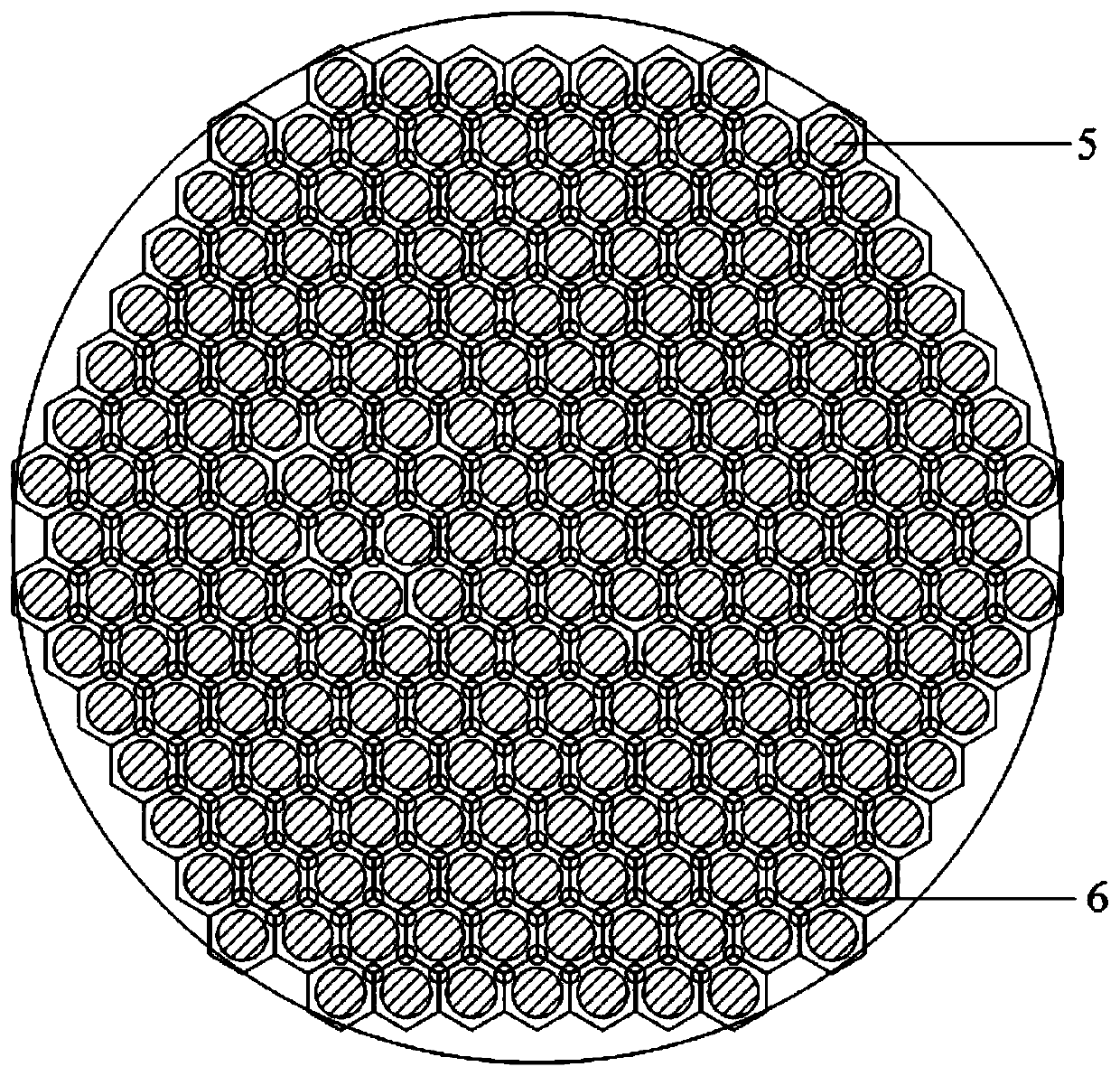 Sleeve type fuel assembly and supercritical water cooled reactor