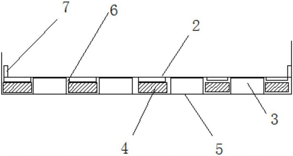 Carriage with replaceable carriage bottom plate, and supporting protecting mechanism