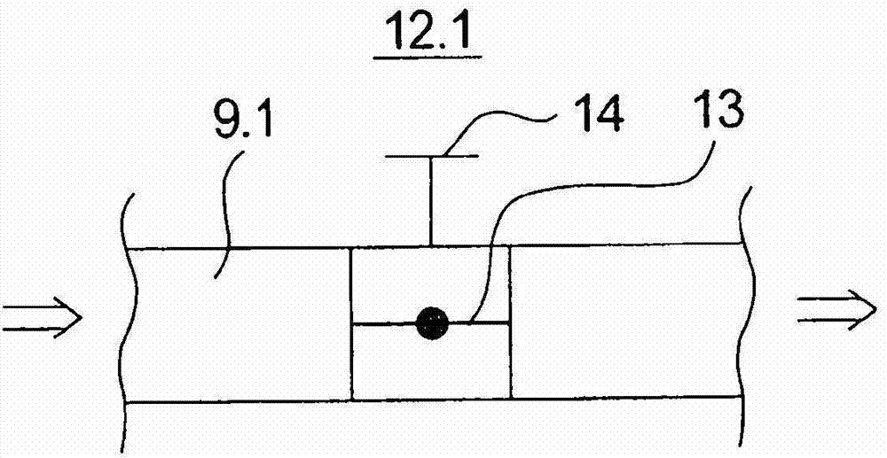 Method and apparatus for melt spinning and cooling many synthetic filaments