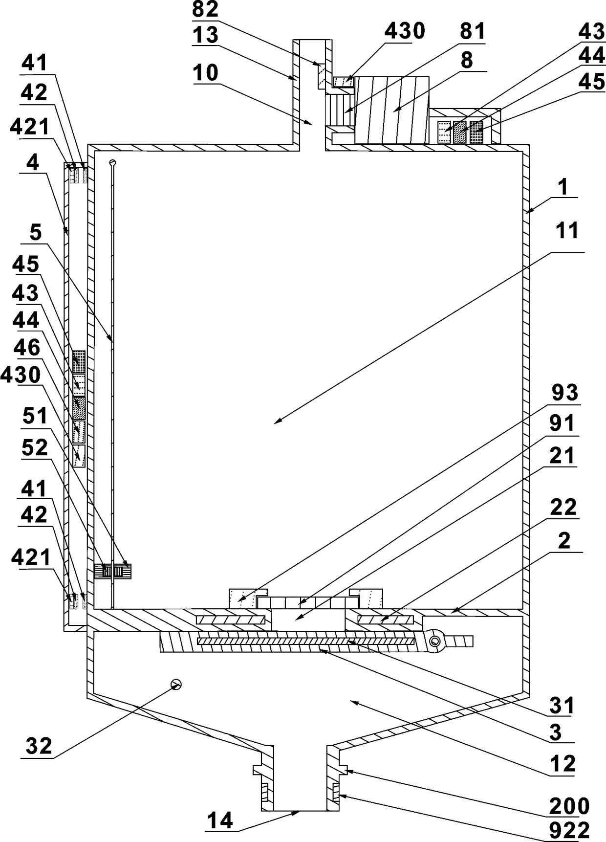 Automatic liquid-discharge drainage device