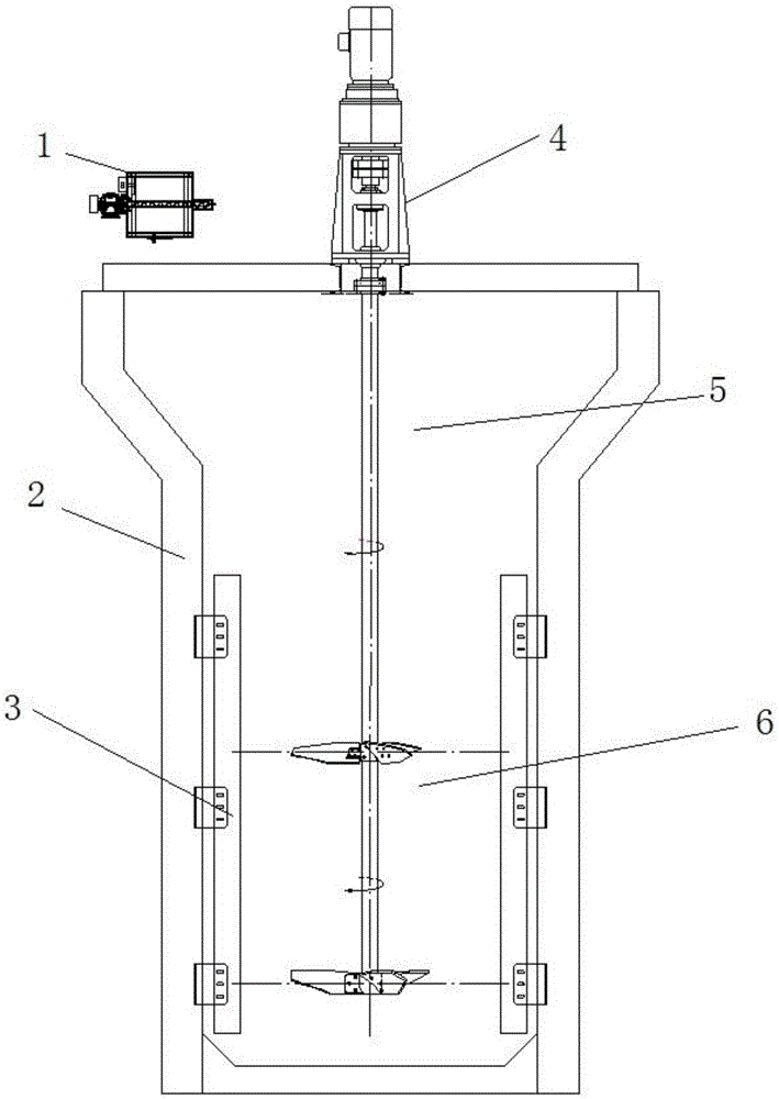 High-concentration nitrobenzene wastewater pretreatment device and treatment method