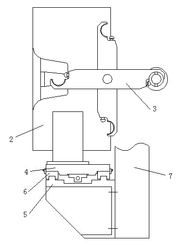 Movable tool magazine of horizontal machining center