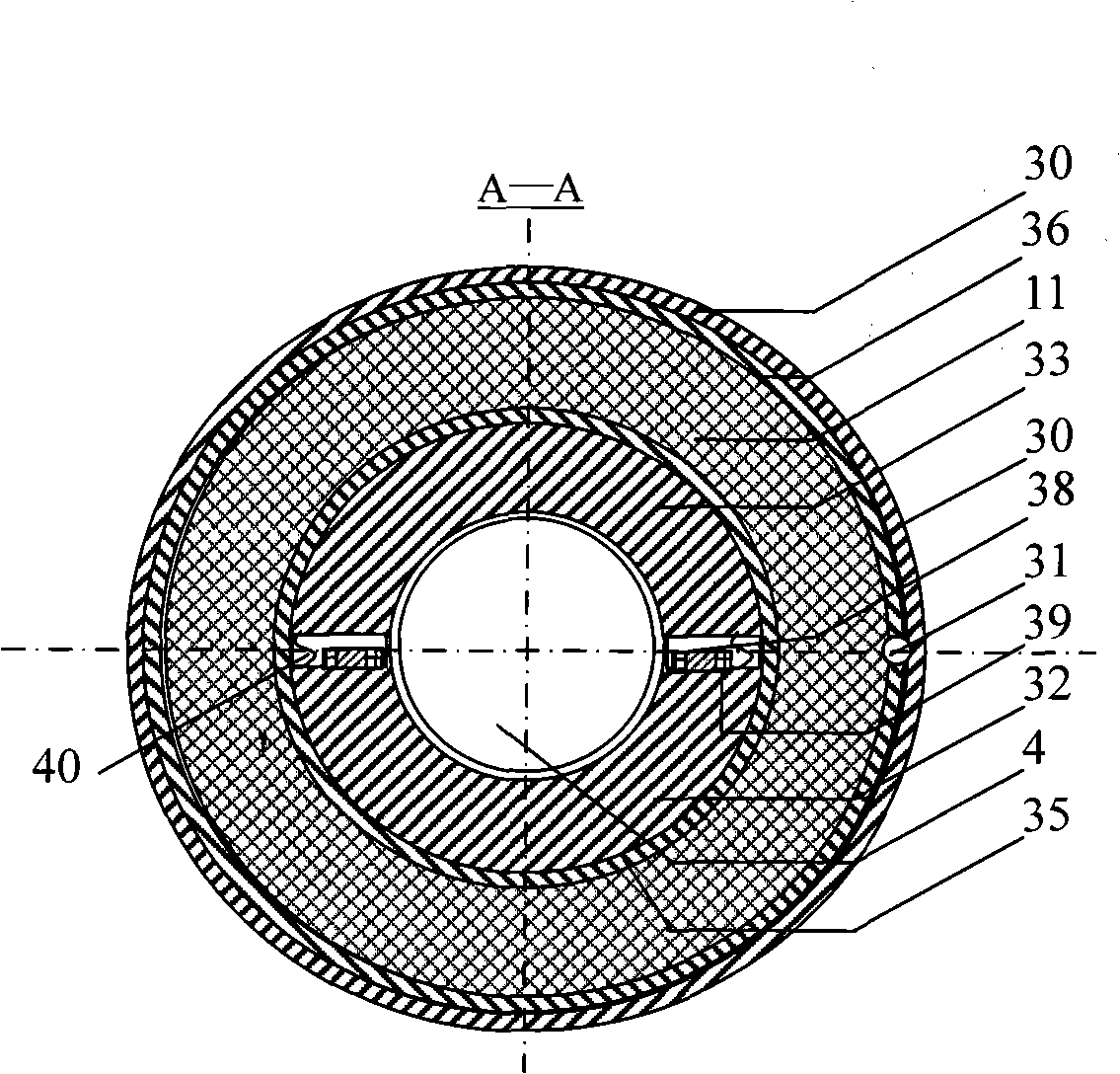 Oscillation damping power collector for automobile