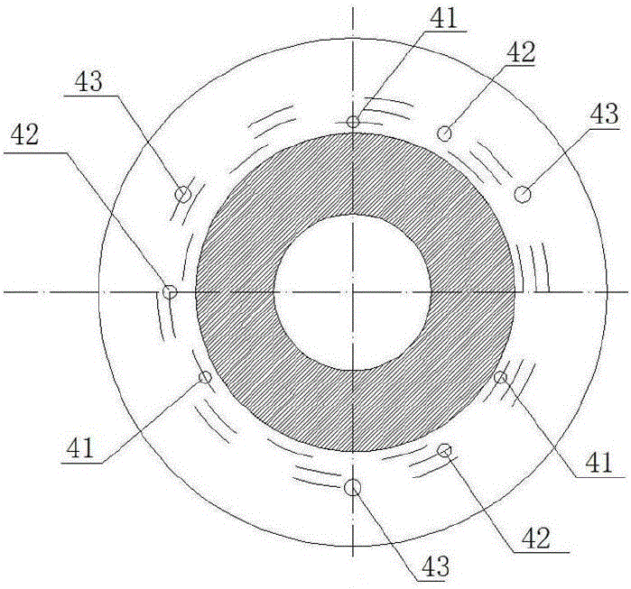 Method for improving thrust coefficient of pulse detonation engine and spraying pipe