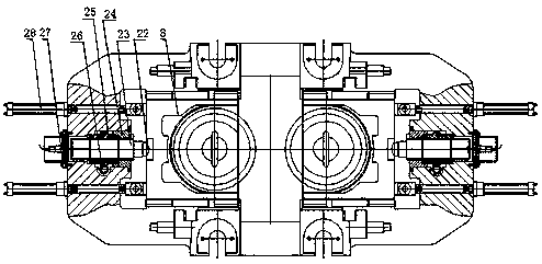 An Eccentric Pressing Mechanism of Universal Rolling Mill