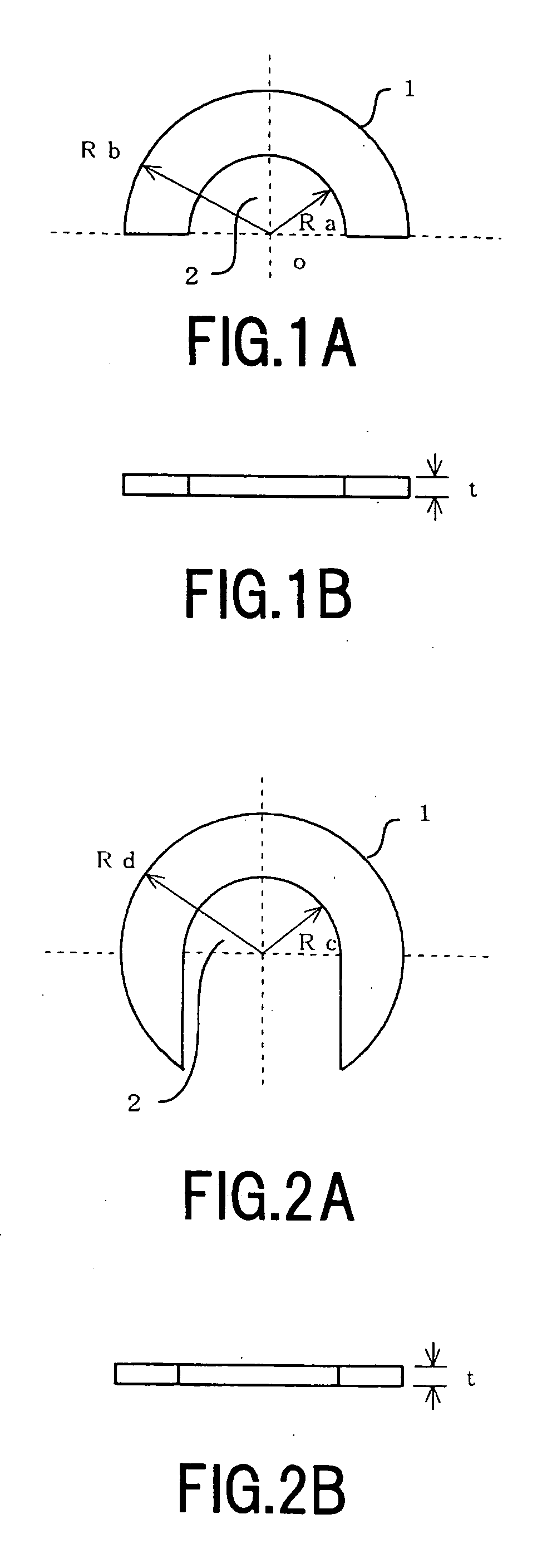 Ultrasonic flow meter and ultrasonic sensor