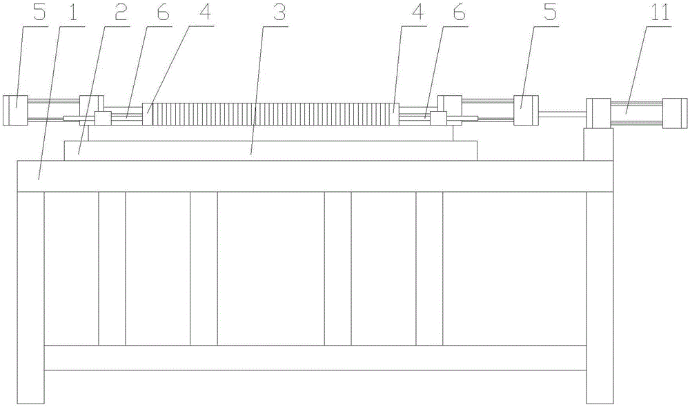 Automatic cutting device for heat dissipation fins