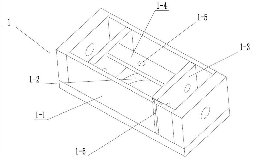 A continuous carbon fiber 3D printer anti-clogging nozzle