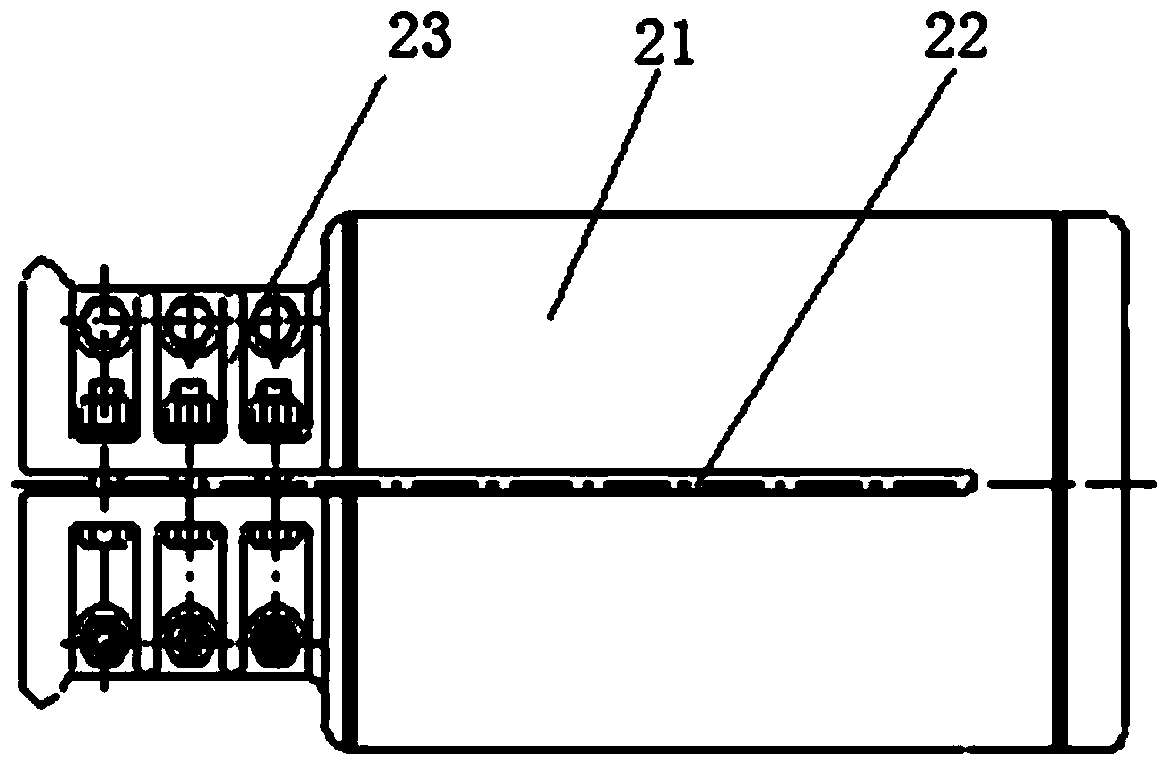 Sleeve and tubular busbar bridging overcurrent fitting for 800kV convertor station