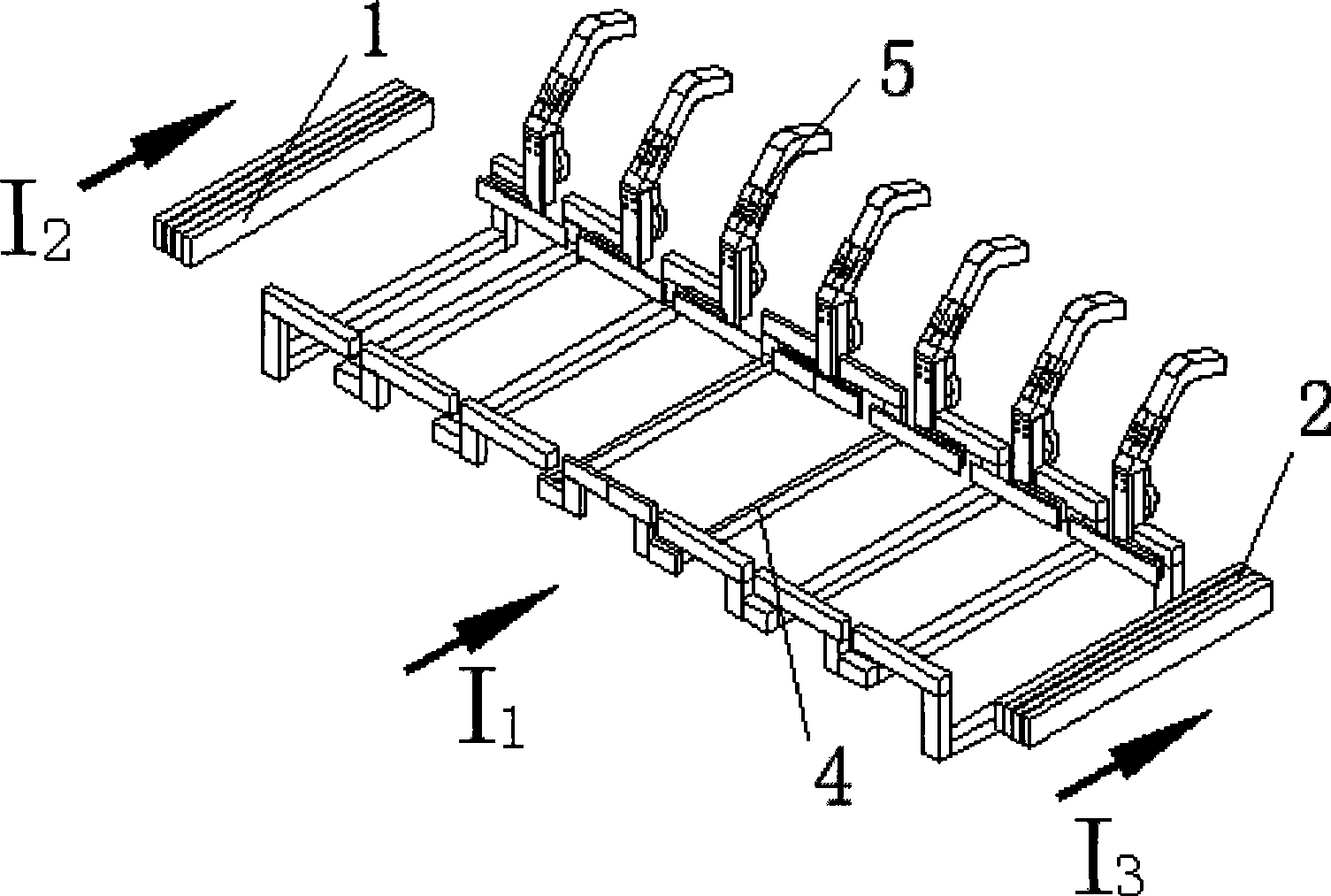 Aluminum cell bus-bar collocation structure including external compensation