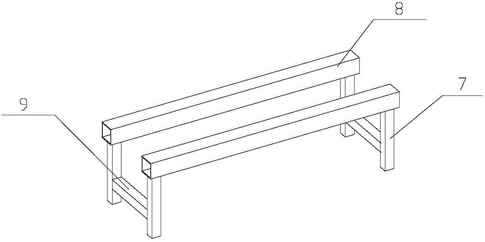 Cylindrical test piece mold-release device for rock and soil test