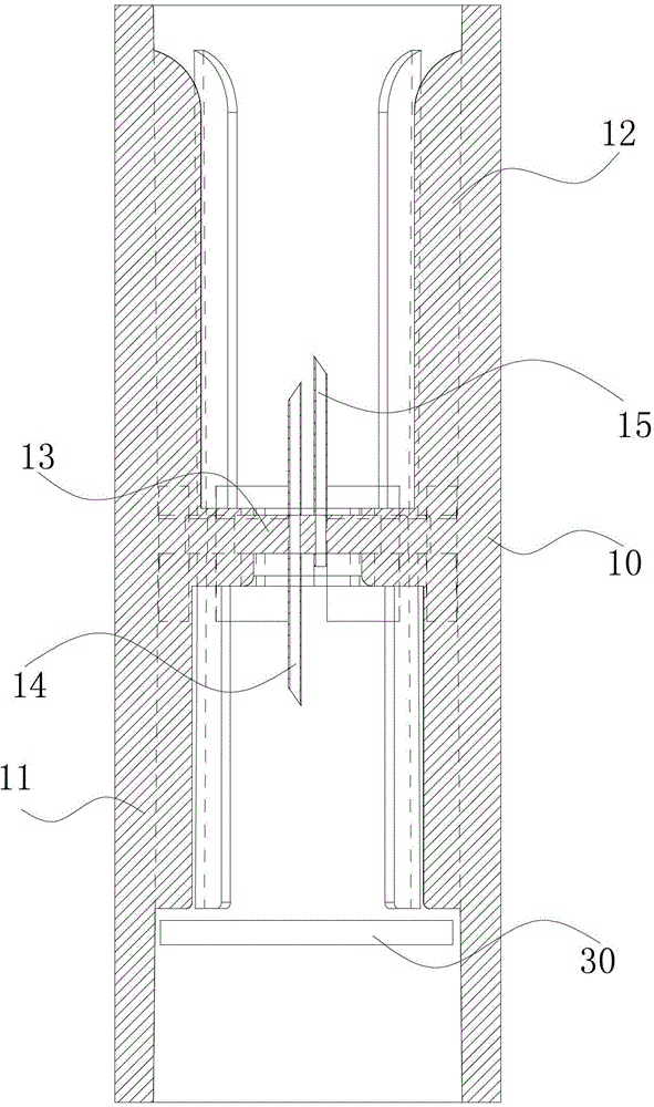 Liquid transfer communication device and transfer method