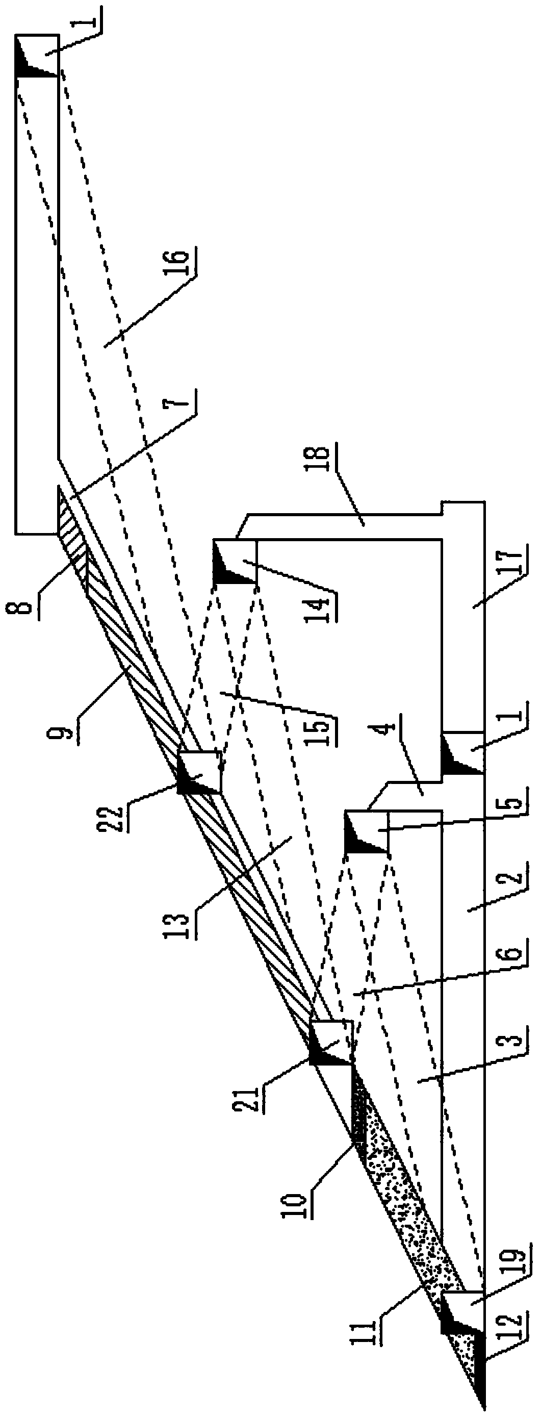 Trackless mining method for gently inclined vein by adopting rockhole ore removal system as ramp