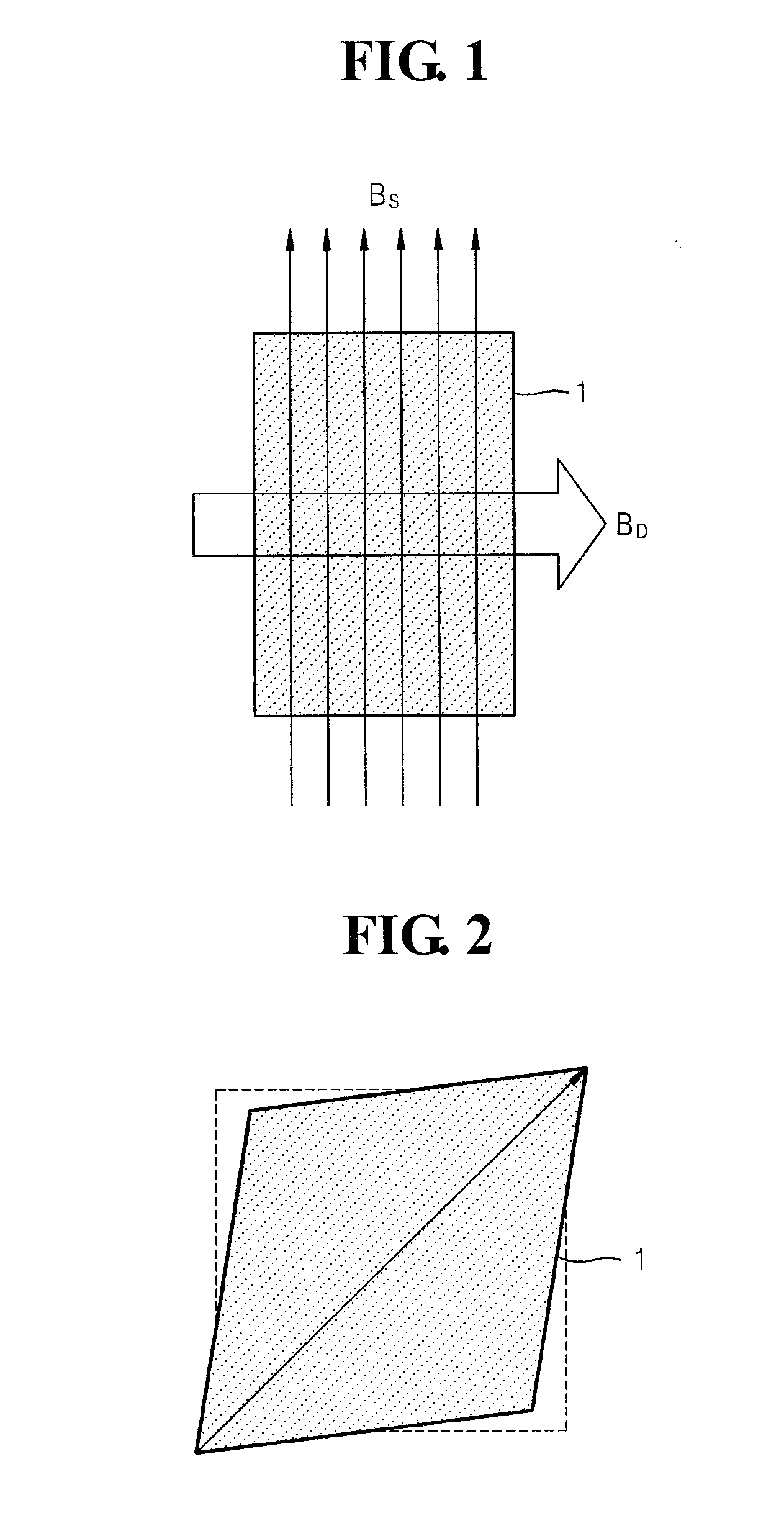 Segmented magnetostrictive patch array transducer, apparatus for diagnosing structural fault by using the same, and method of operating the same