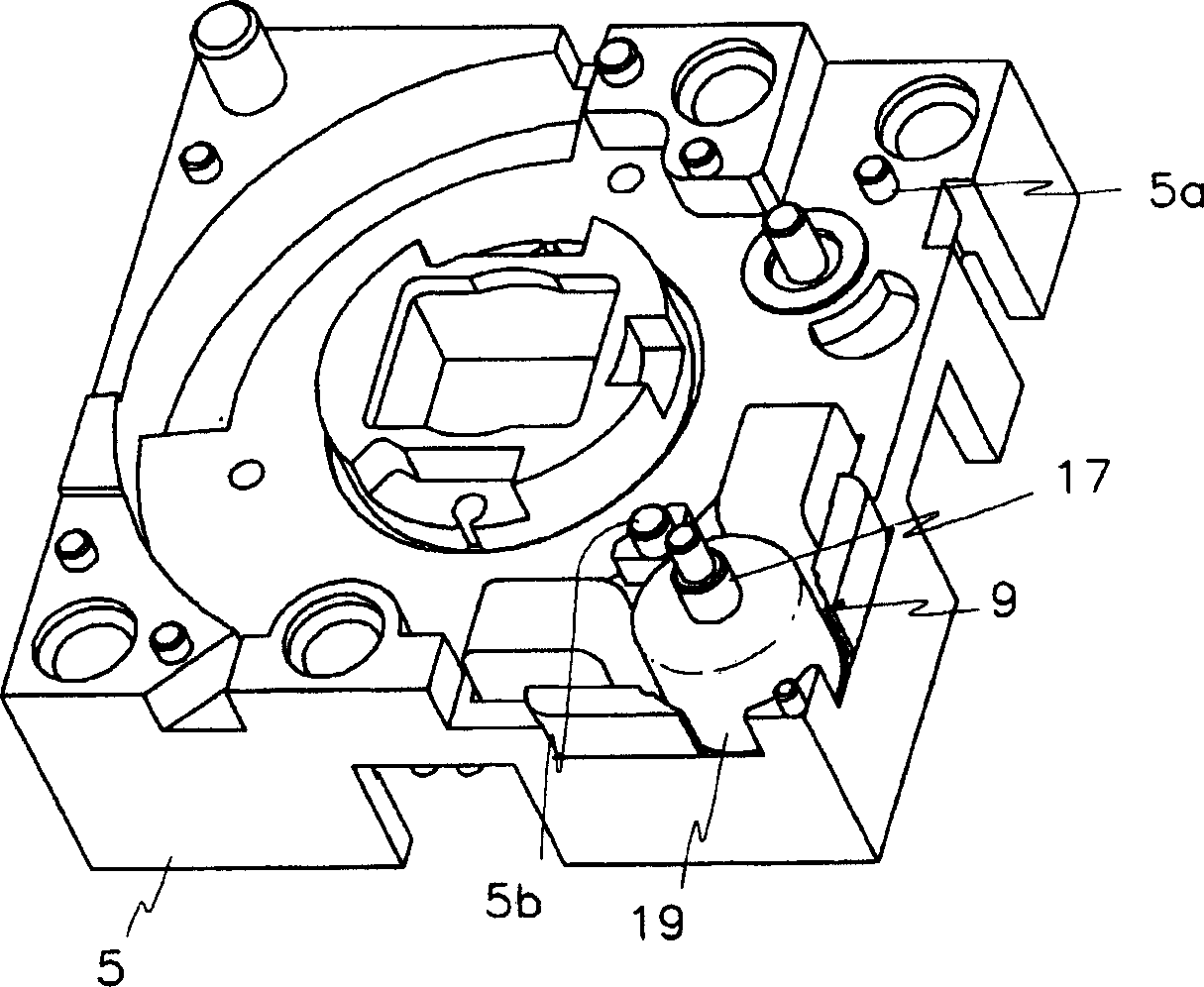 Camera focus changing lens system