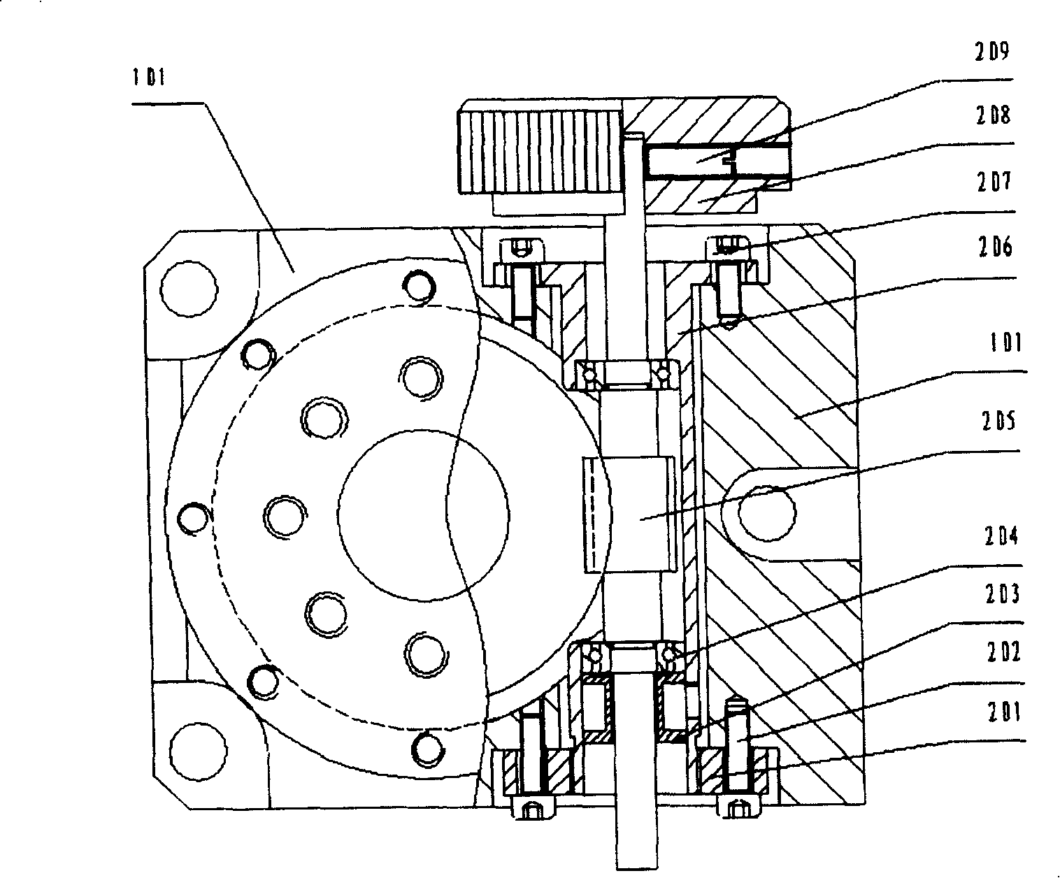 Gap eliminator for worm and wormwheel