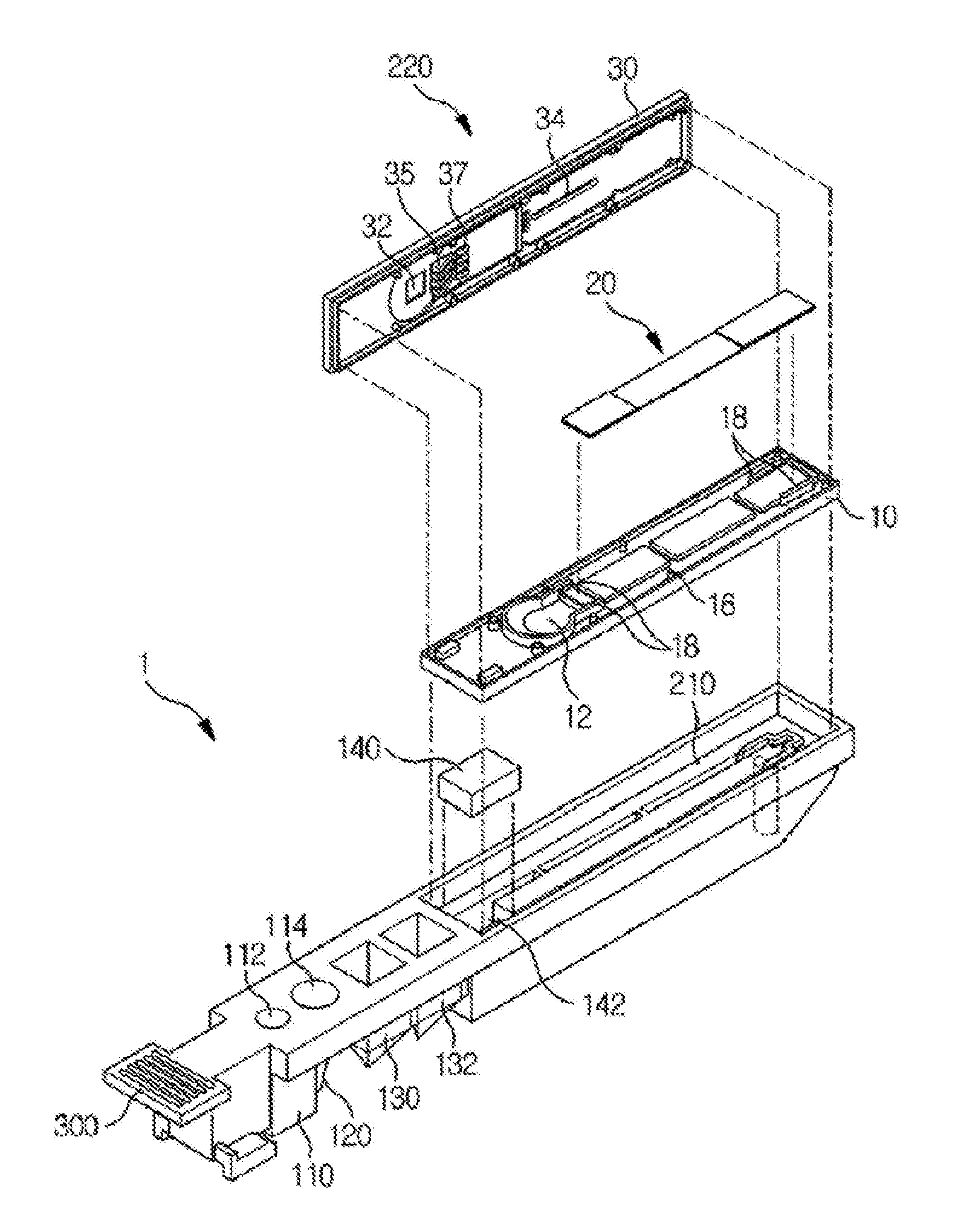 Multi-well cuvette provided with integrated reaction and detection means