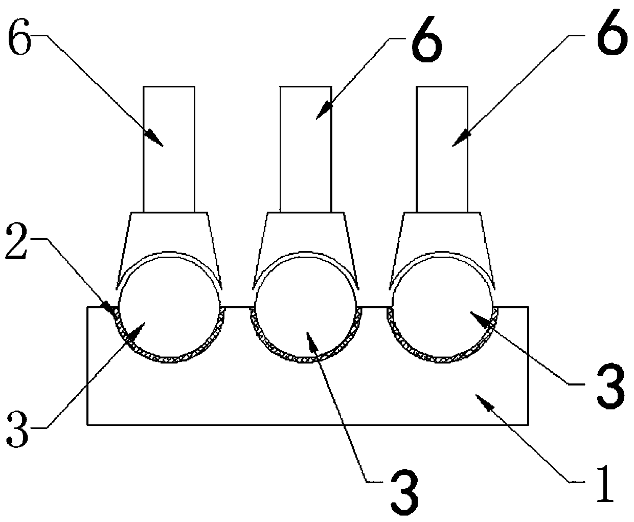 Soldering method of base station antenna