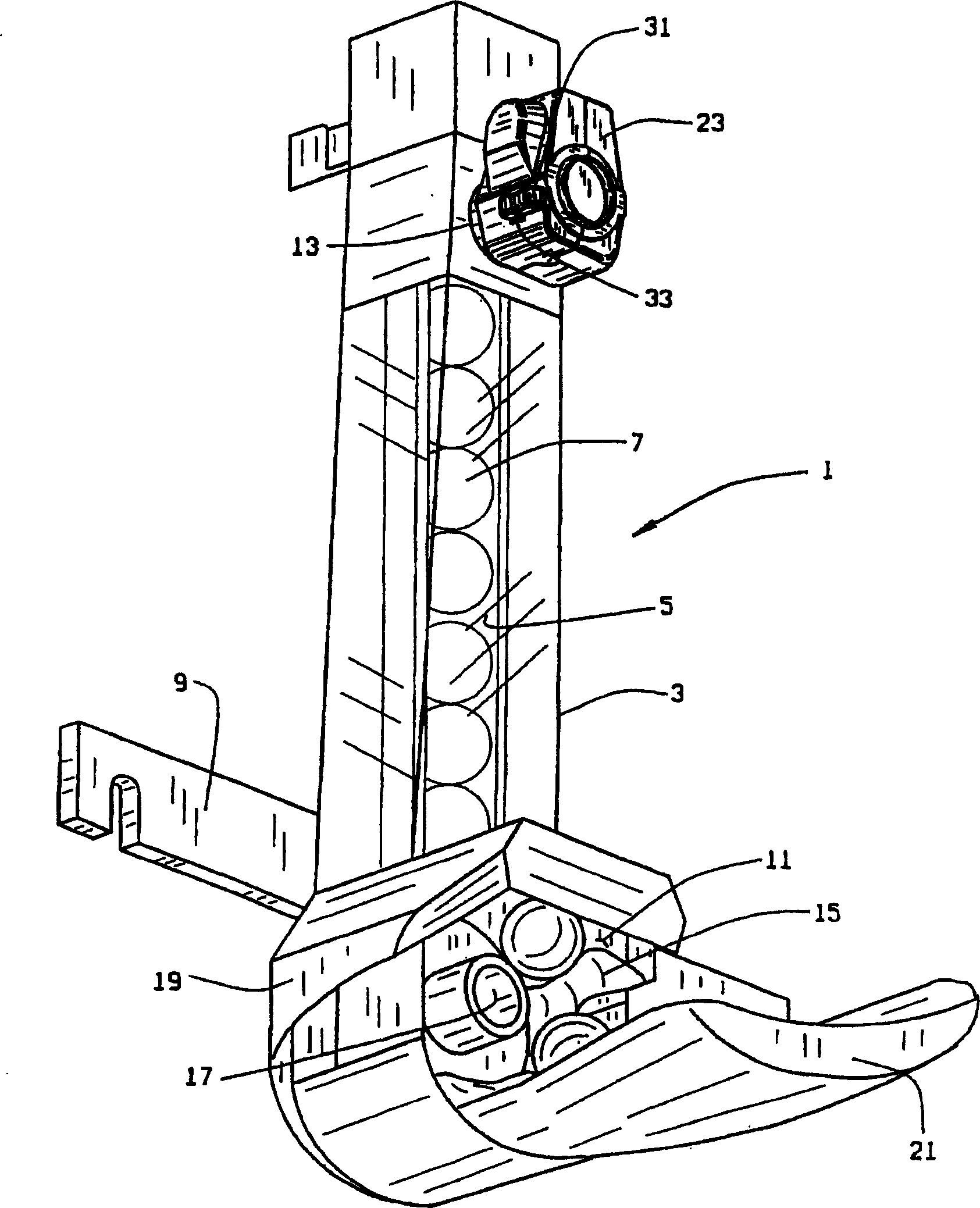 Ball size adjustment mechanism for table tennis robot