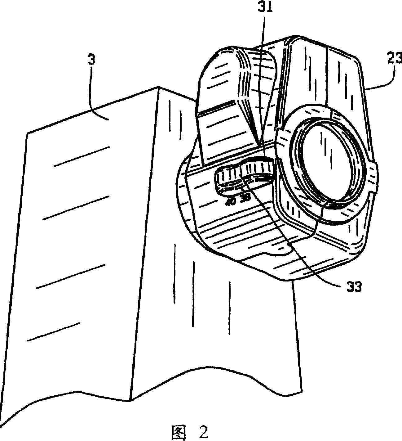 Ball size adjustment mechanism for table tennis robot