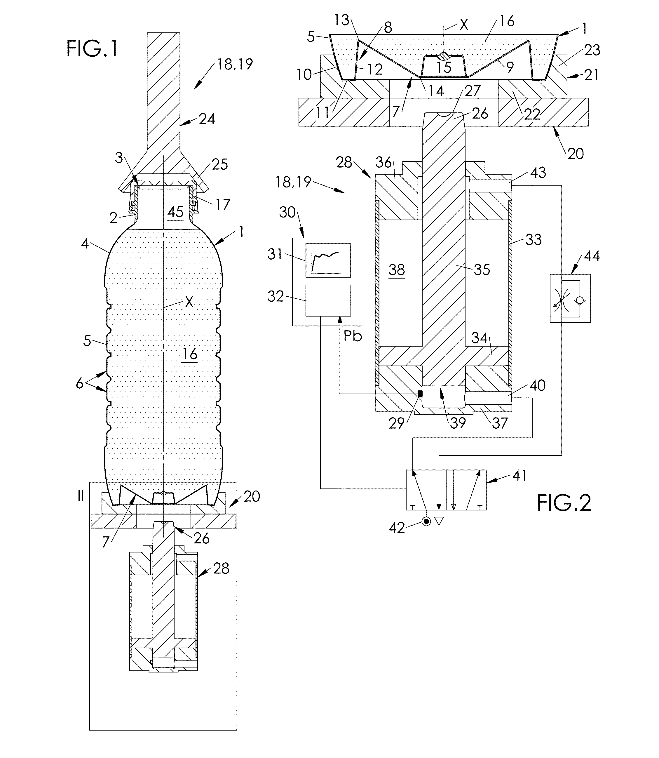 Machine and method for processing filled containers having an invertible diaphragm