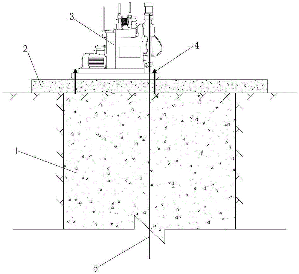 Reverse blasting excavation method of shaft and pilot shaft