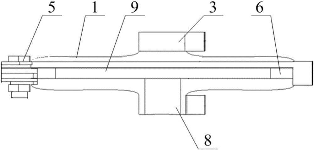 Nuclear magnetic resonance sensor for detecting composite insulator umbrella skirt