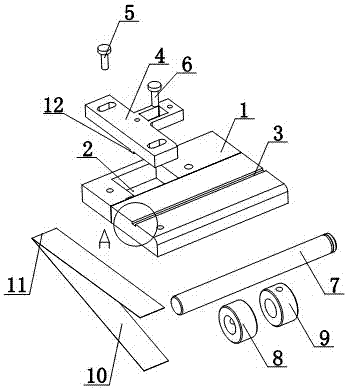 Stop mechanism of transmission system of gold blocking printing machine