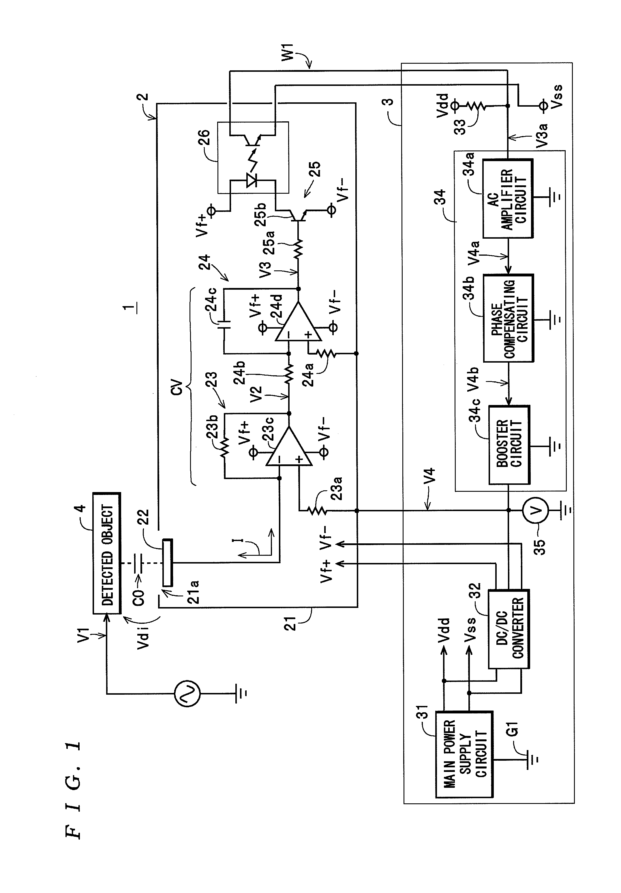 Voltage detecting apparatus and line voltage detecting apparatus