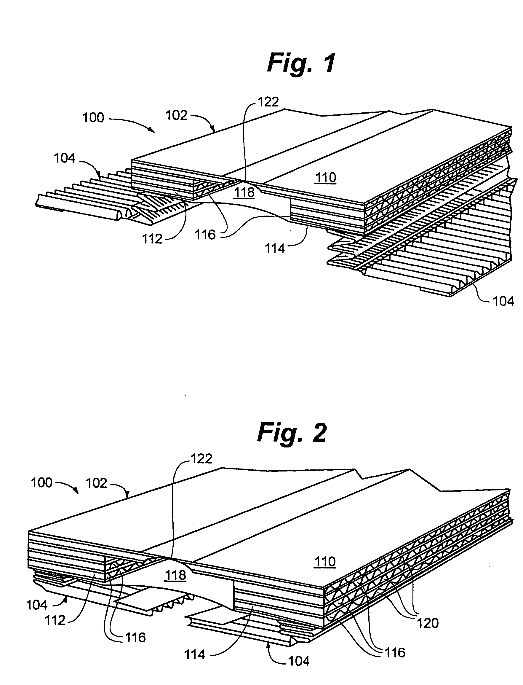 Sealable ridge vent for tile roof