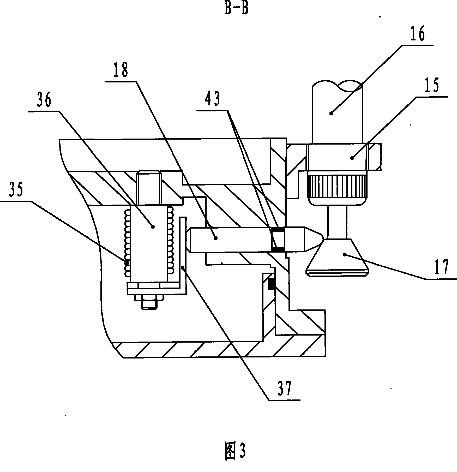 Operating mechanism of valve for removing flue gas and preventing fire