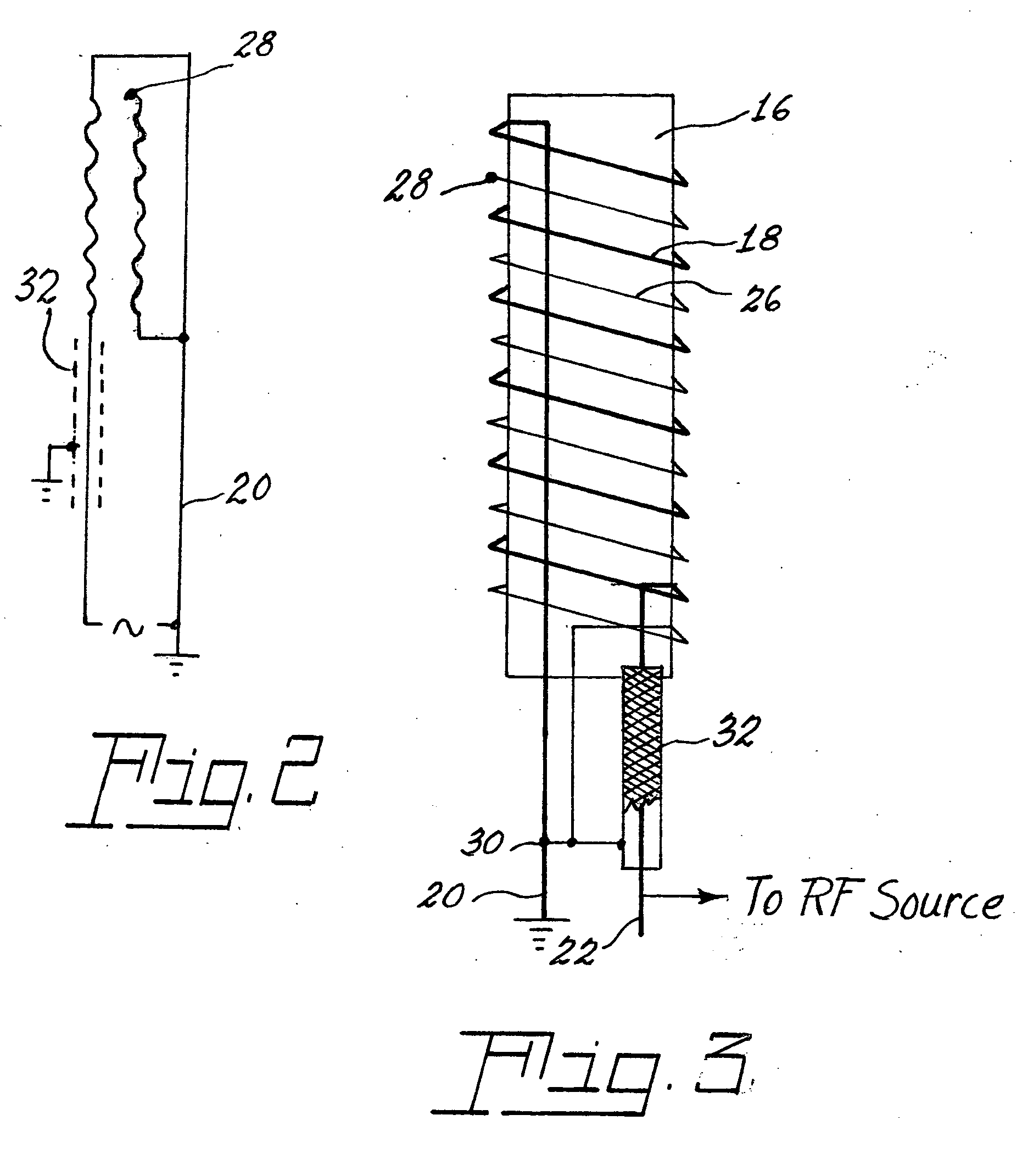 RF induction lamp with reduced electromagnetic interference