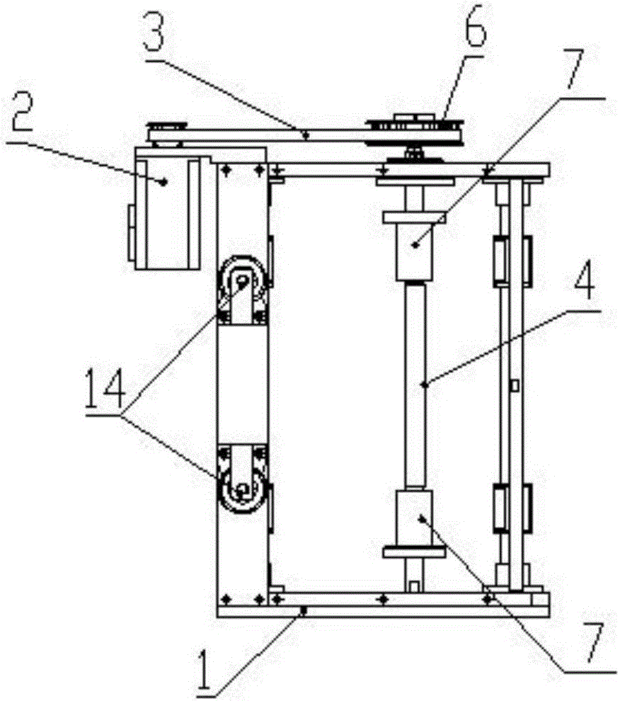 Wire stripping machine transmission mechanism with same power for multiple wheels and unchangeable center for different wire diameters