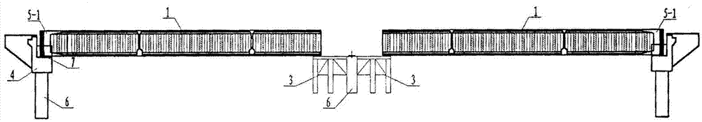 Laterally spliced combination T beam with wavy steel webs and construction method thereof