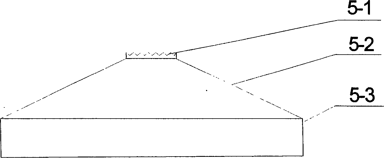 Pyramidal laying liquid typed high performance mass transfer tray with central downcast pipe