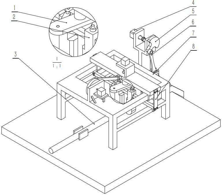 Polycrystalline silicon crusher with bar conveying device