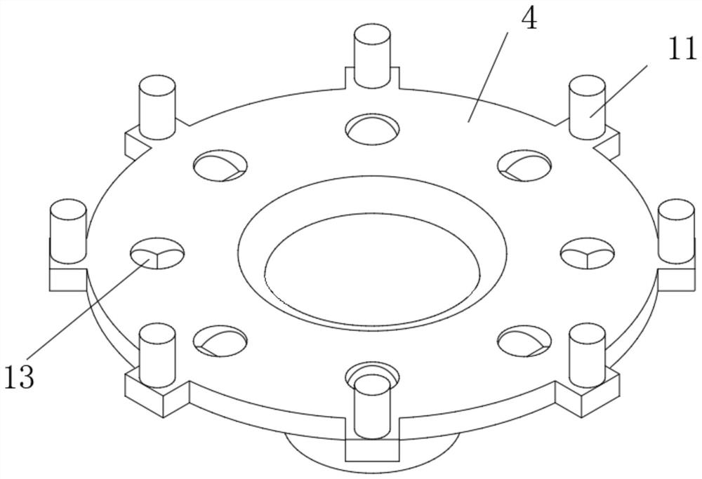 A single crystal furnace for preparing silicon single crystal by Czochralski method