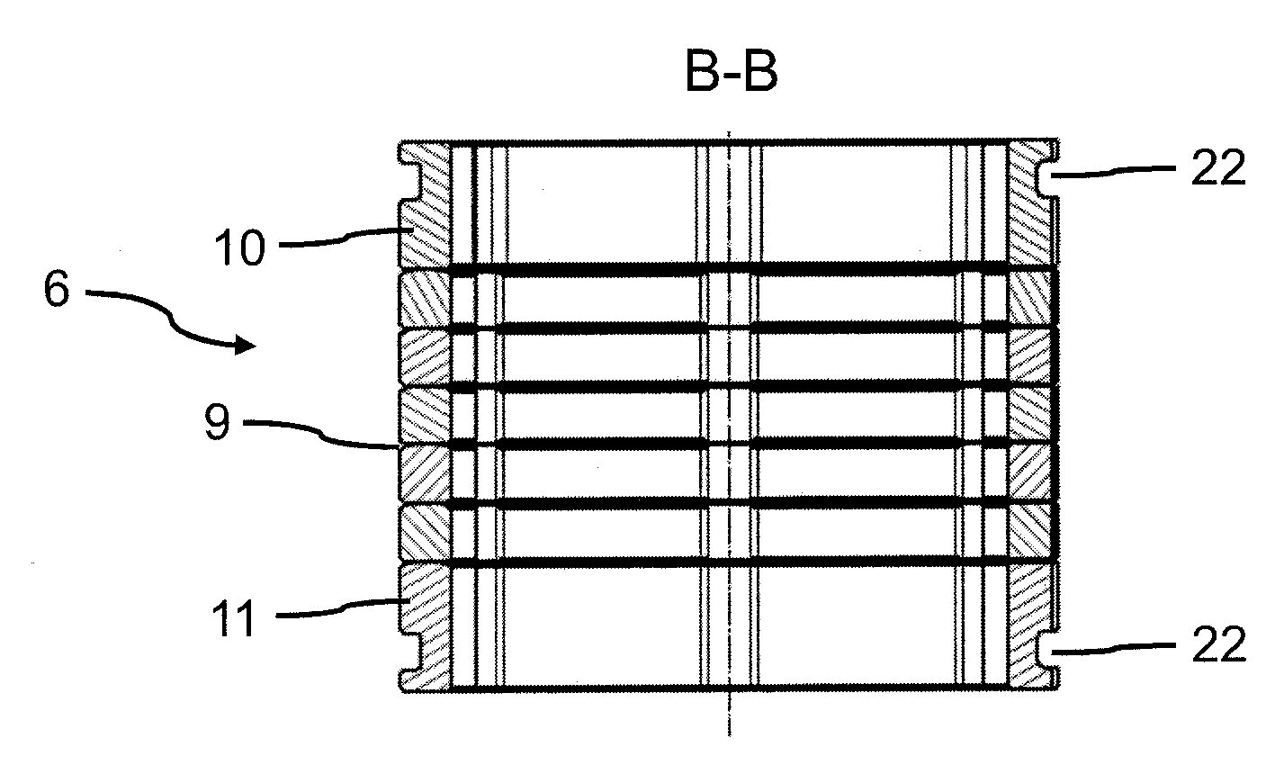 Wear-resistant separating device for removing sand and rock particles