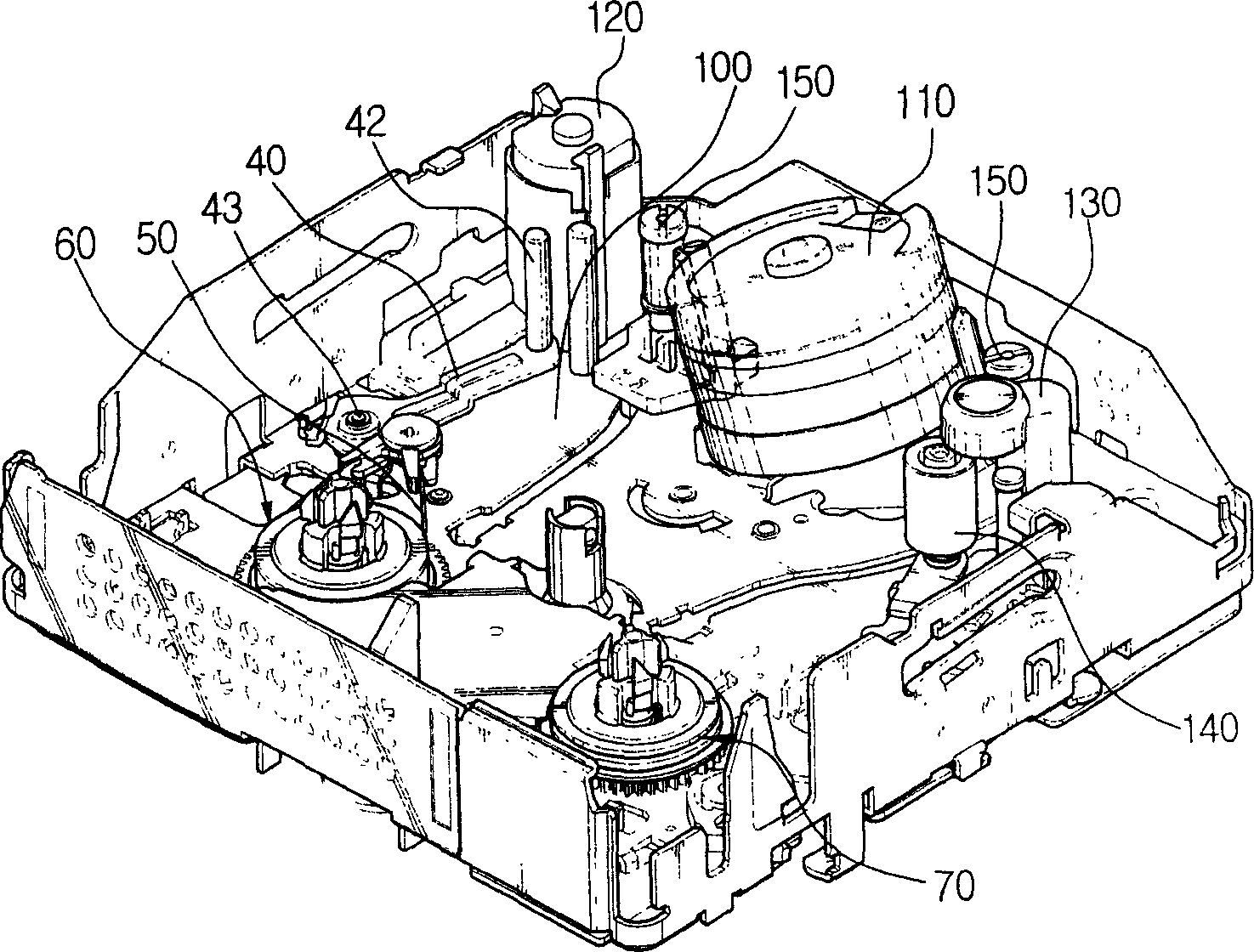 Magnetic recording and reproducing device and method for braking tape and disc assembly