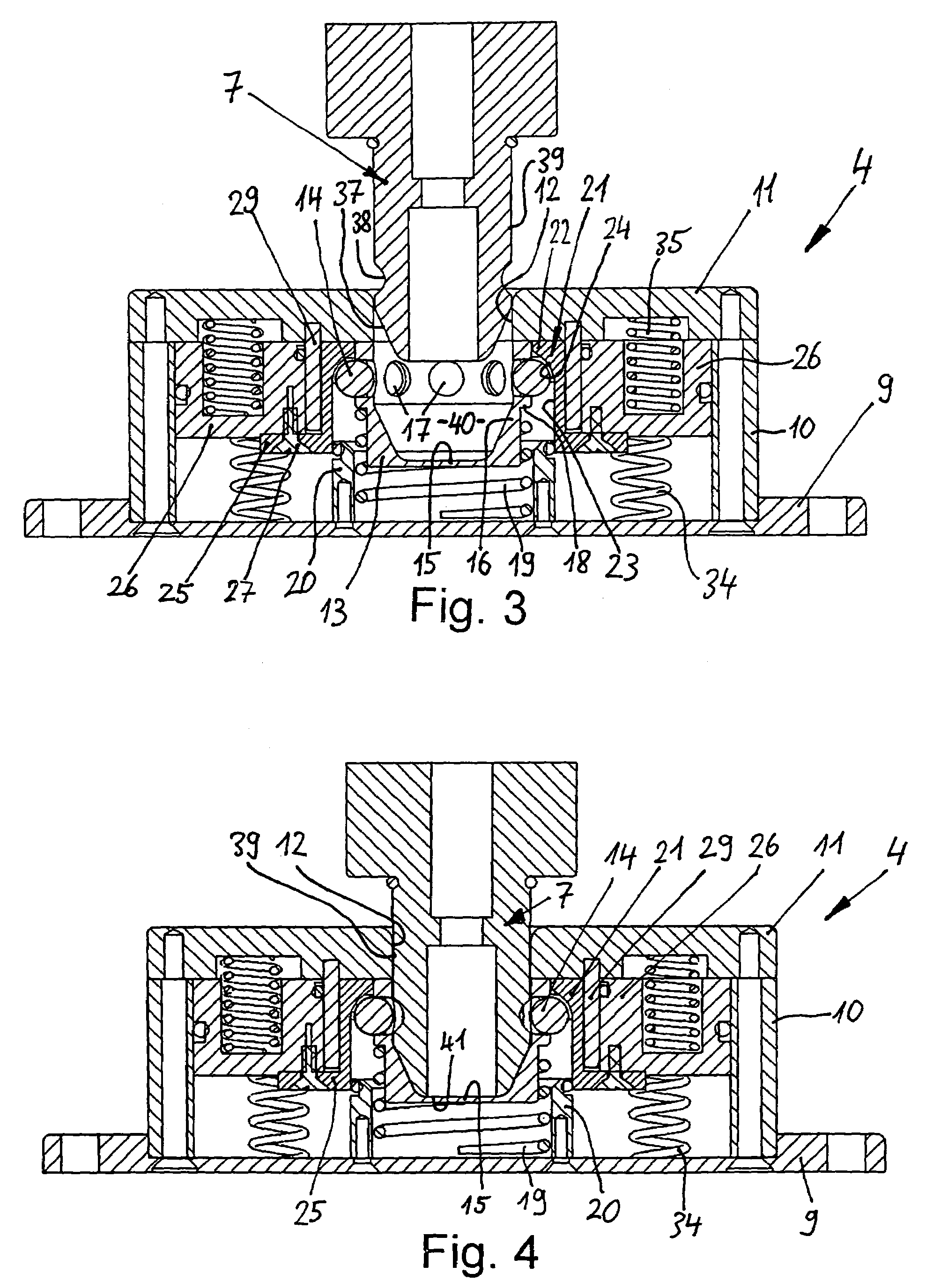 Docking device actuated by pressure means