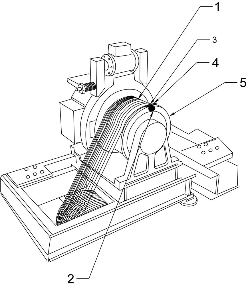 A traction sheave for reducing the displacement deviation of the traction sheave