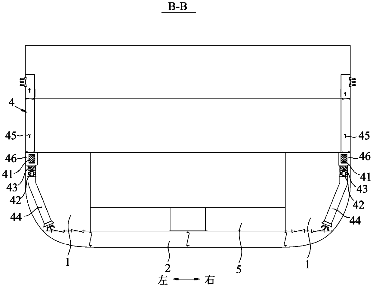 Ship and ship side cabin ventilation method