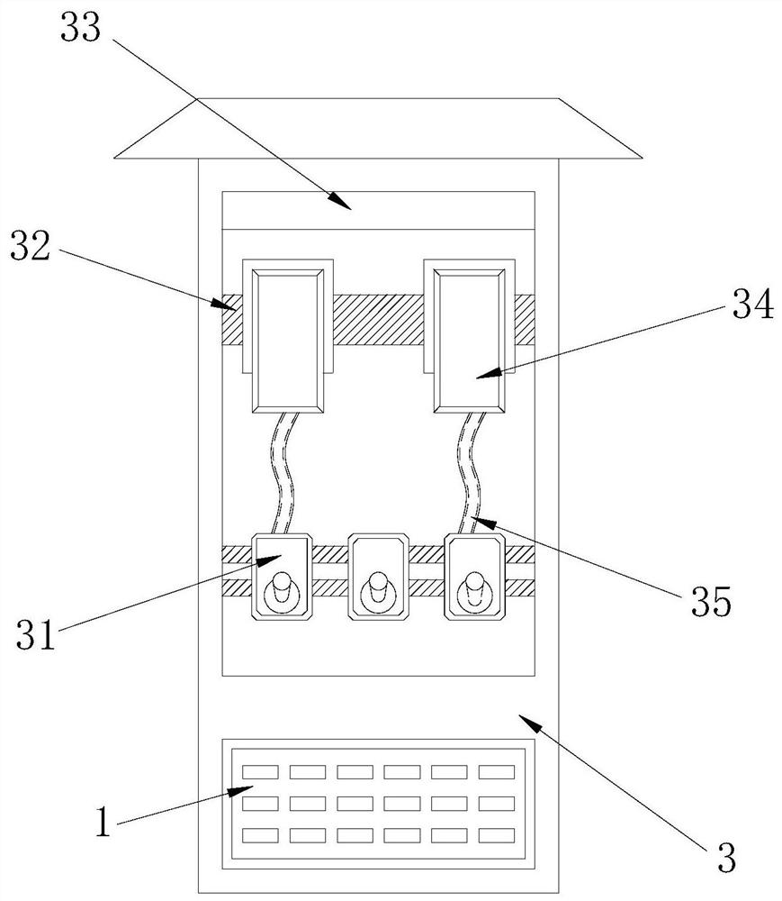 Compact power distribution box