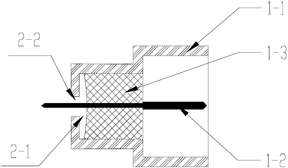 Radio frequency coaxial connector and microwave transmission structure