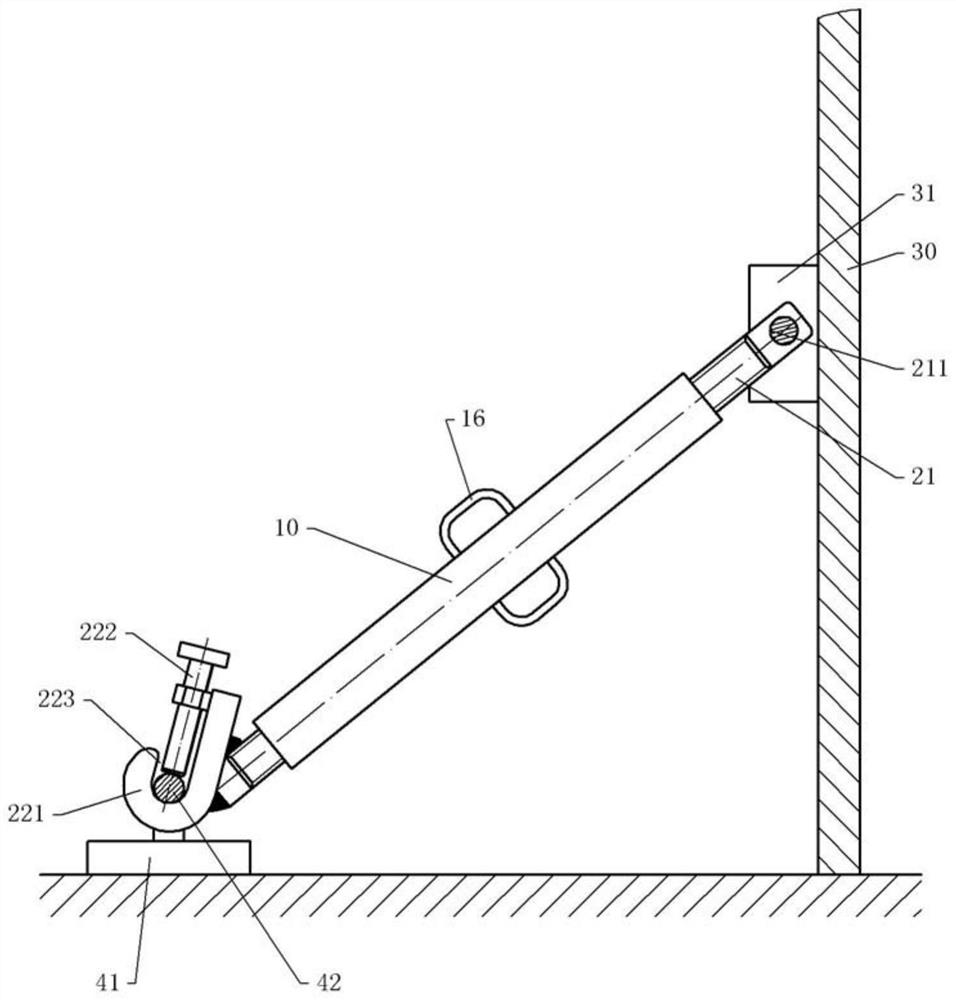 Diagonal bracing structure for formwork