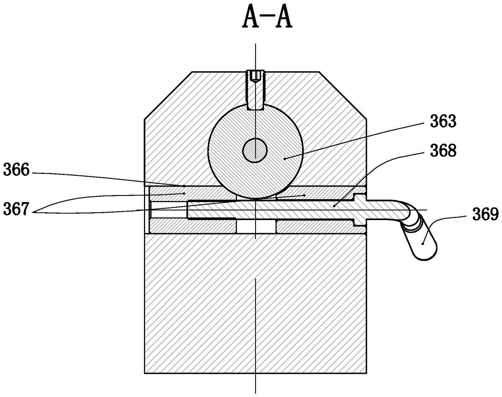 Ball grinding machine with grinding force adjusting function