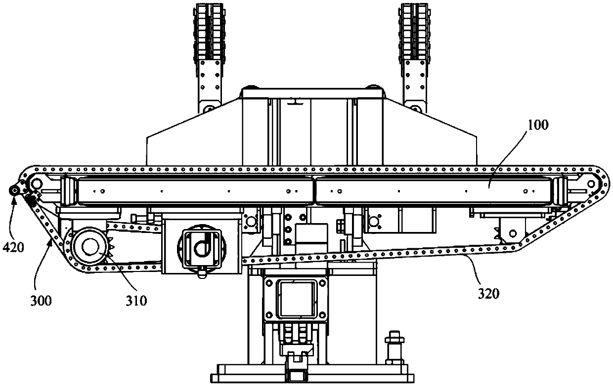 Automatic warehouse and method thereof for storing and tacking goods